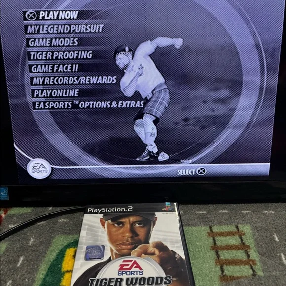 Ps2 console With 2 Controllers & 4 Games - Picture 7 of 10